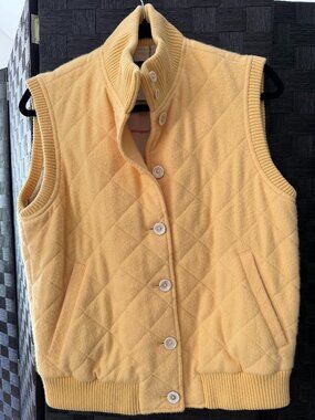 Loro Piana plaid yellow Cashmere vest US size L or 10-12.